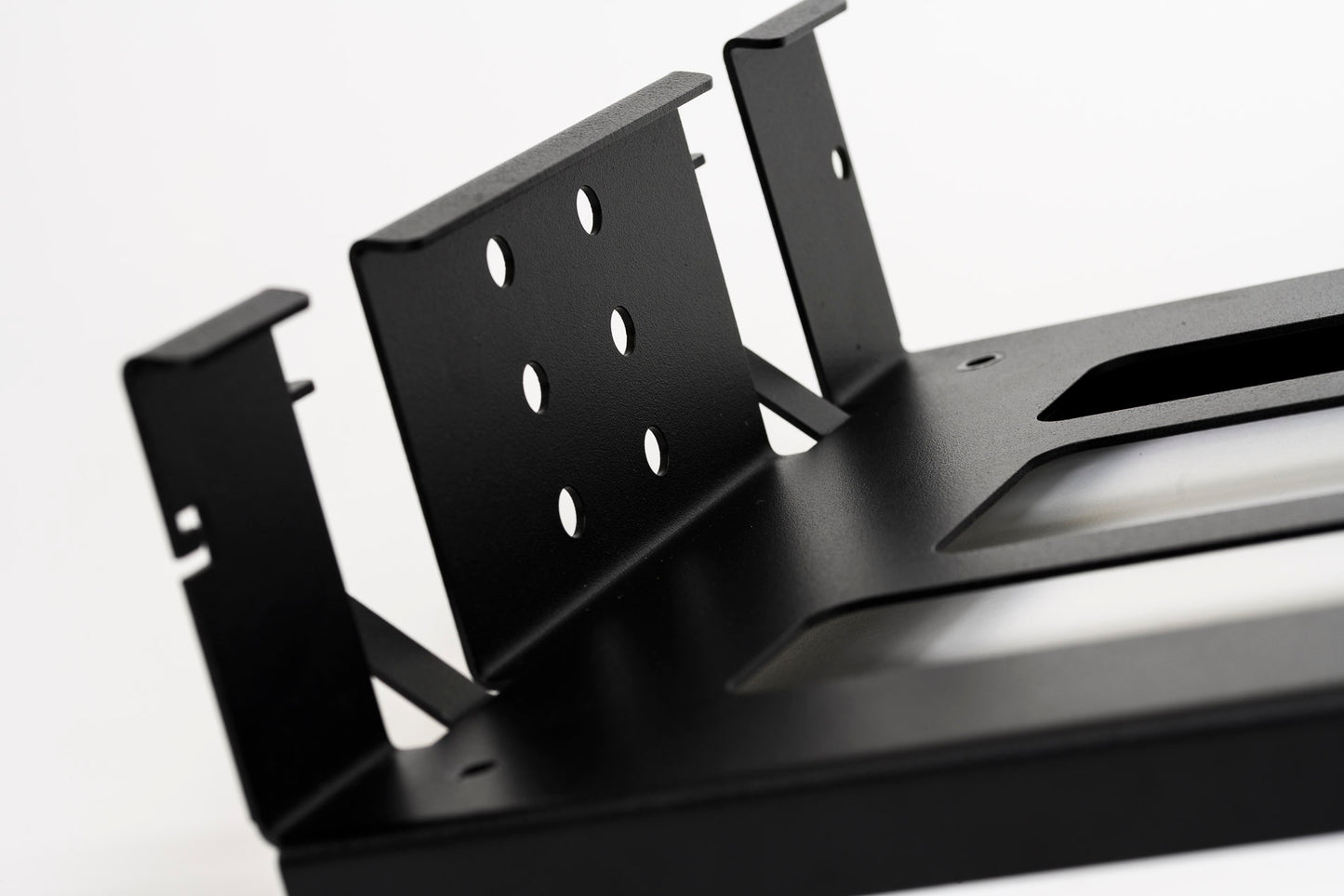 Detalle del soporte de pared para bicis, parte de los ganchos